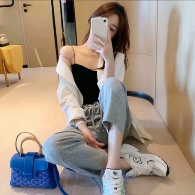沉默的共谋者